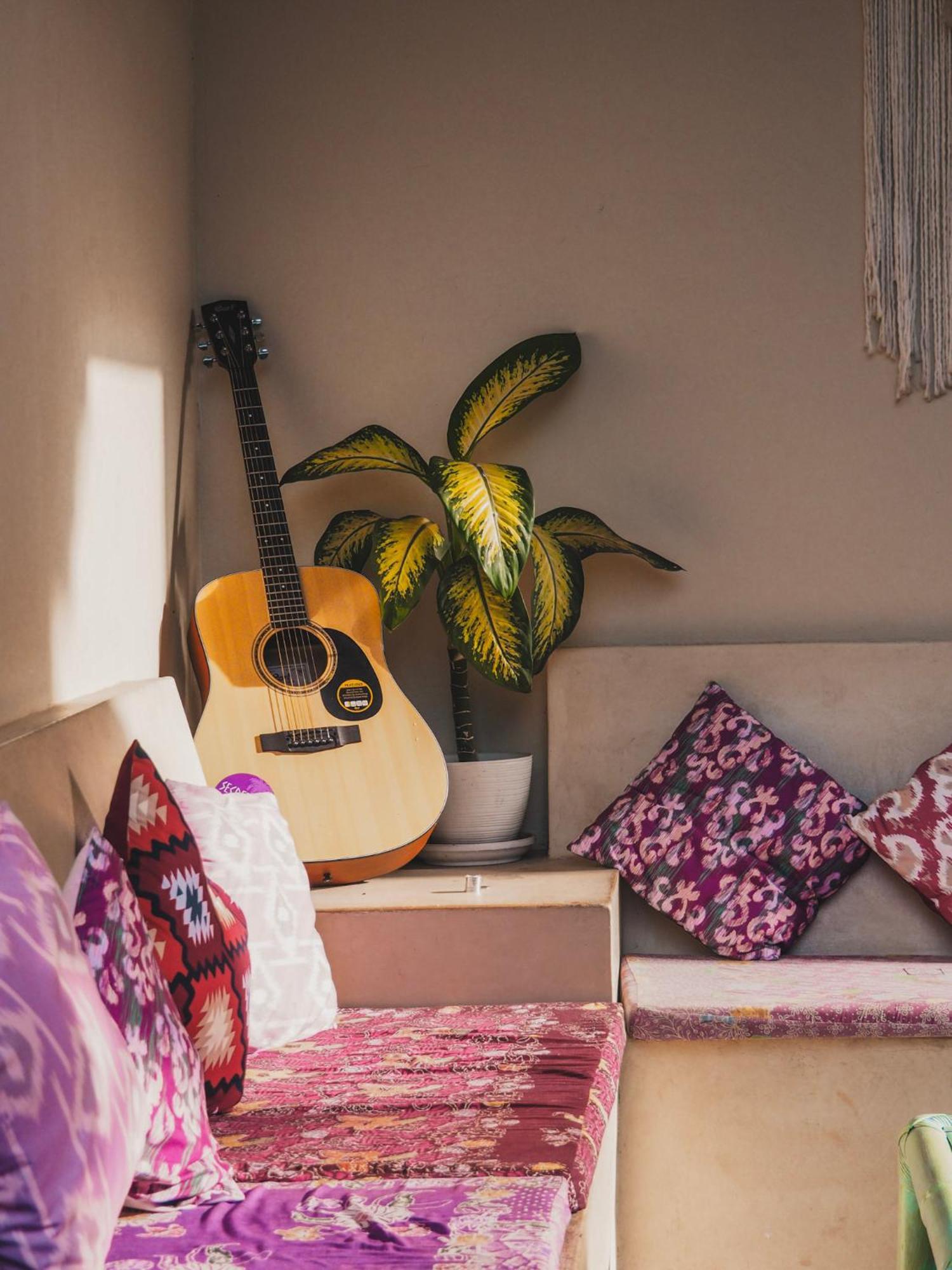 Secret Spot Surf And Stay Kuta  Exterior photo