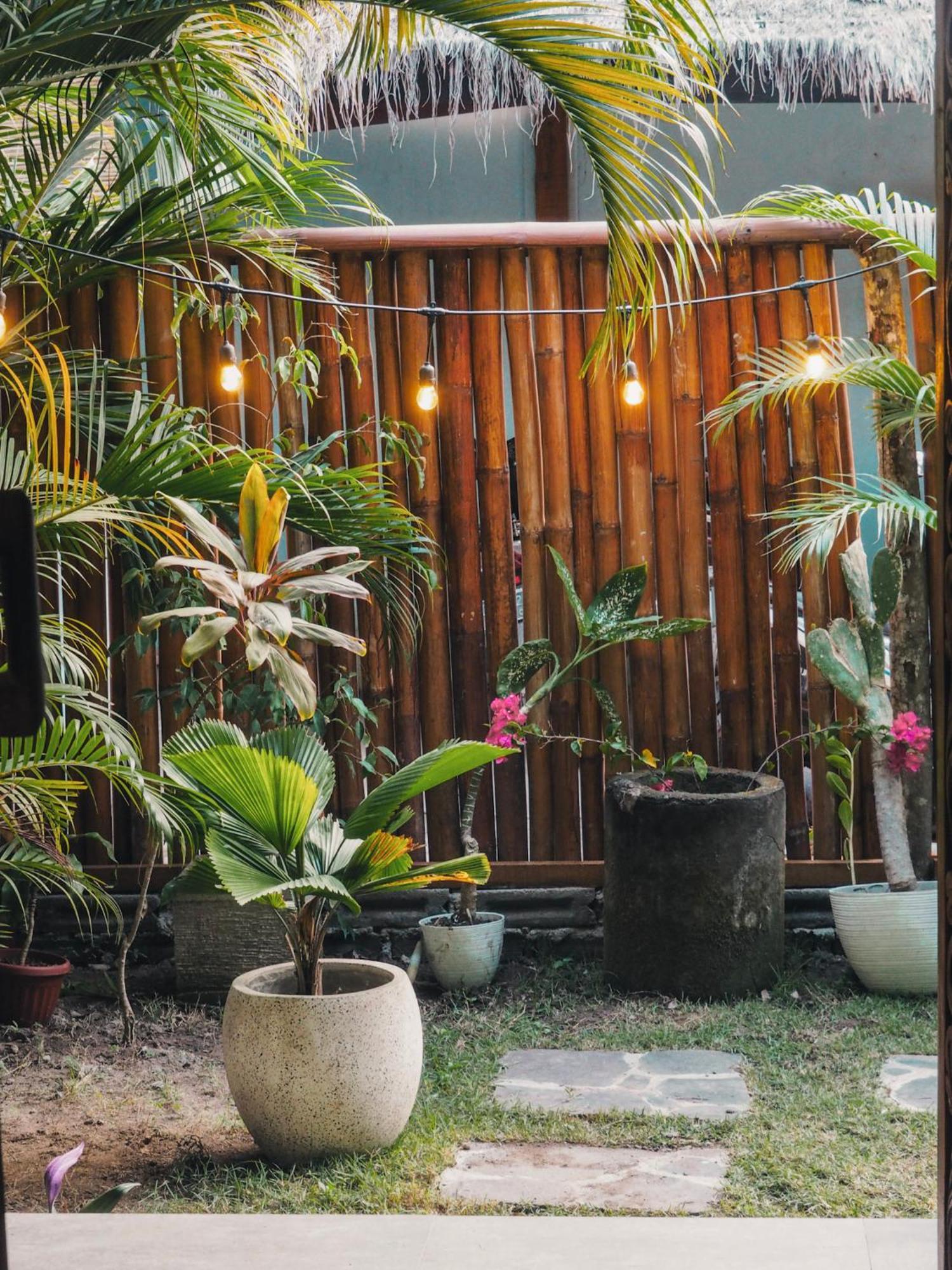 Secret Spot Surf And Stay Kuta  Exterior photo