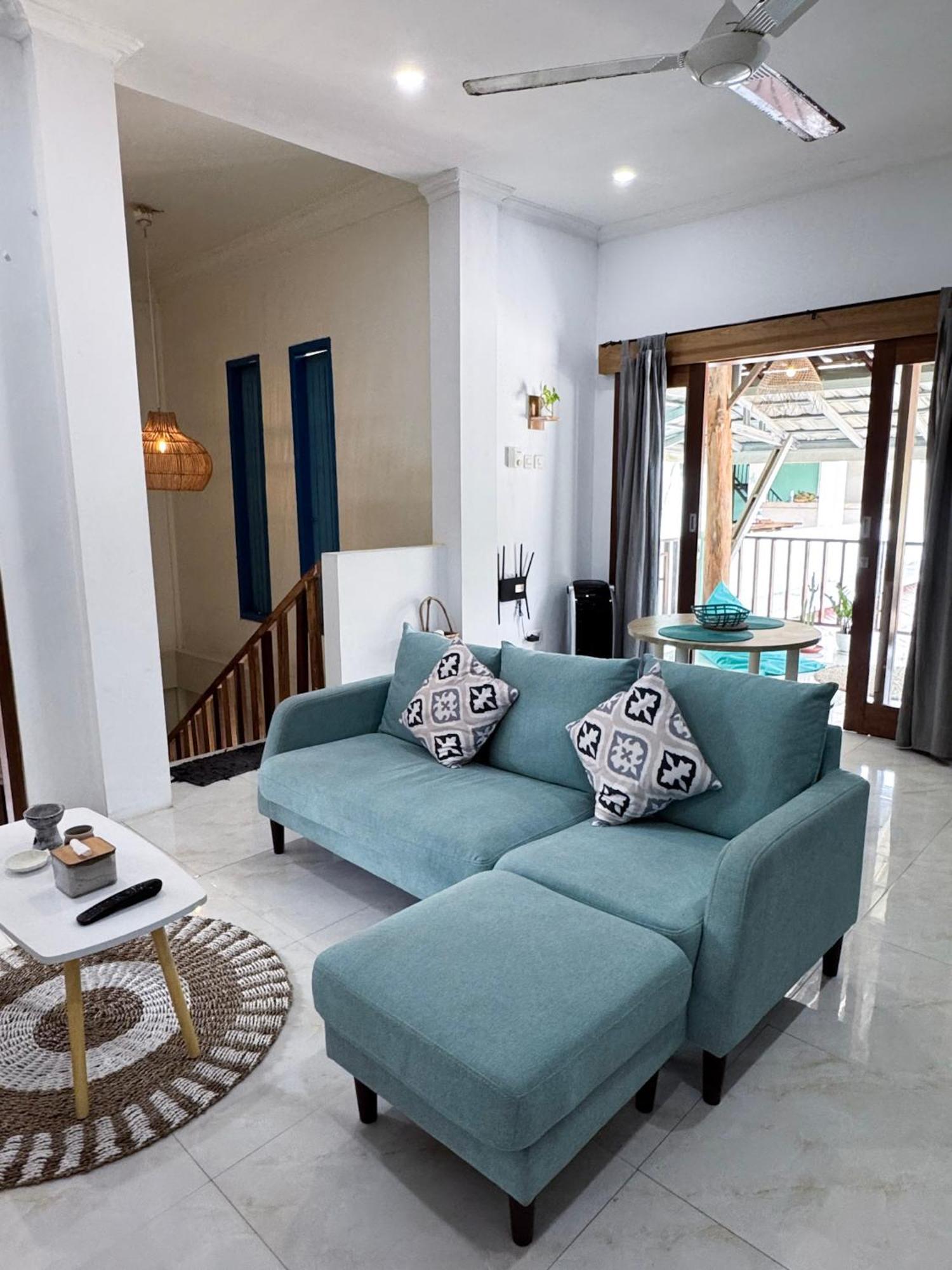 Secret Spot Surf And Stay Kuta  Exterior photo